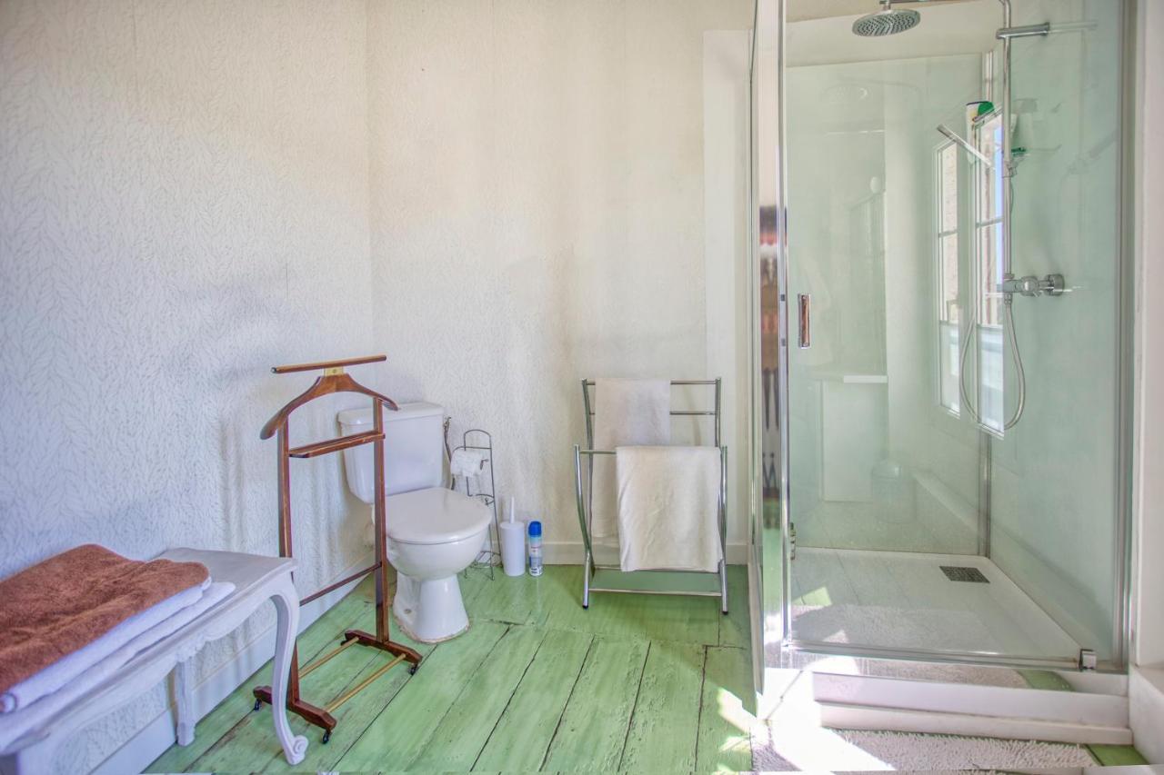 Bed and Breakfast Laferriere Ангулем Экстерьер фото